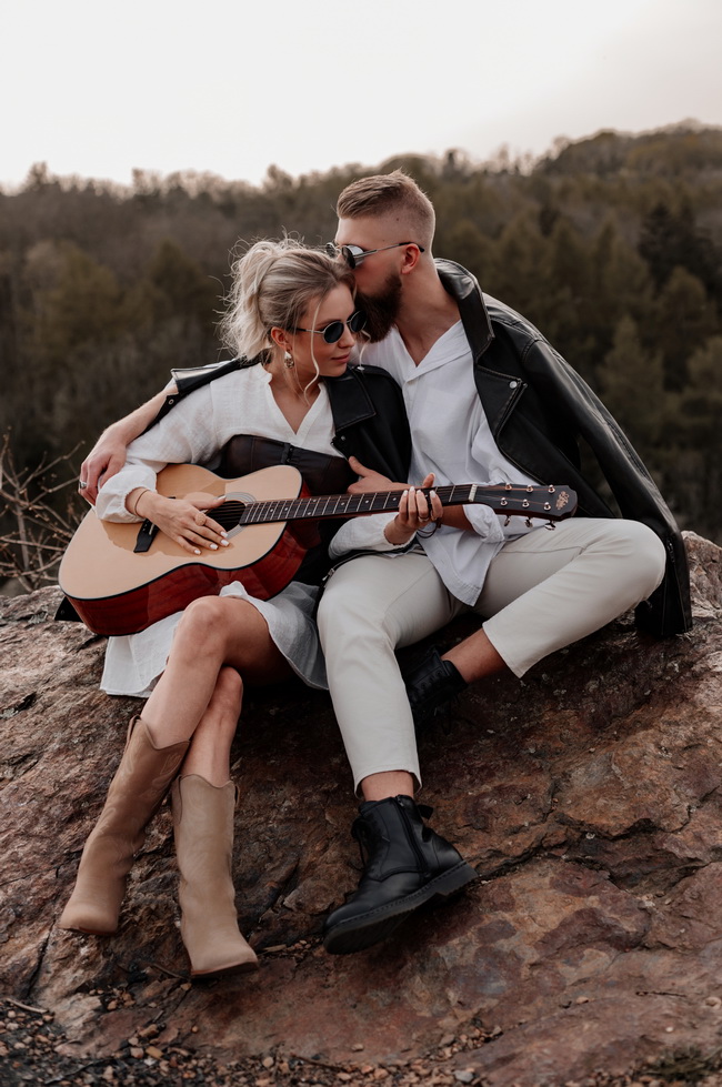 Spring Couple Photoshoot